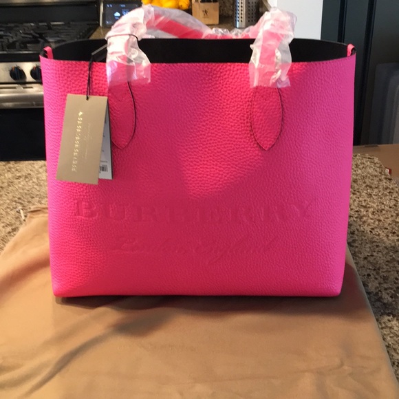 burberry neon pink